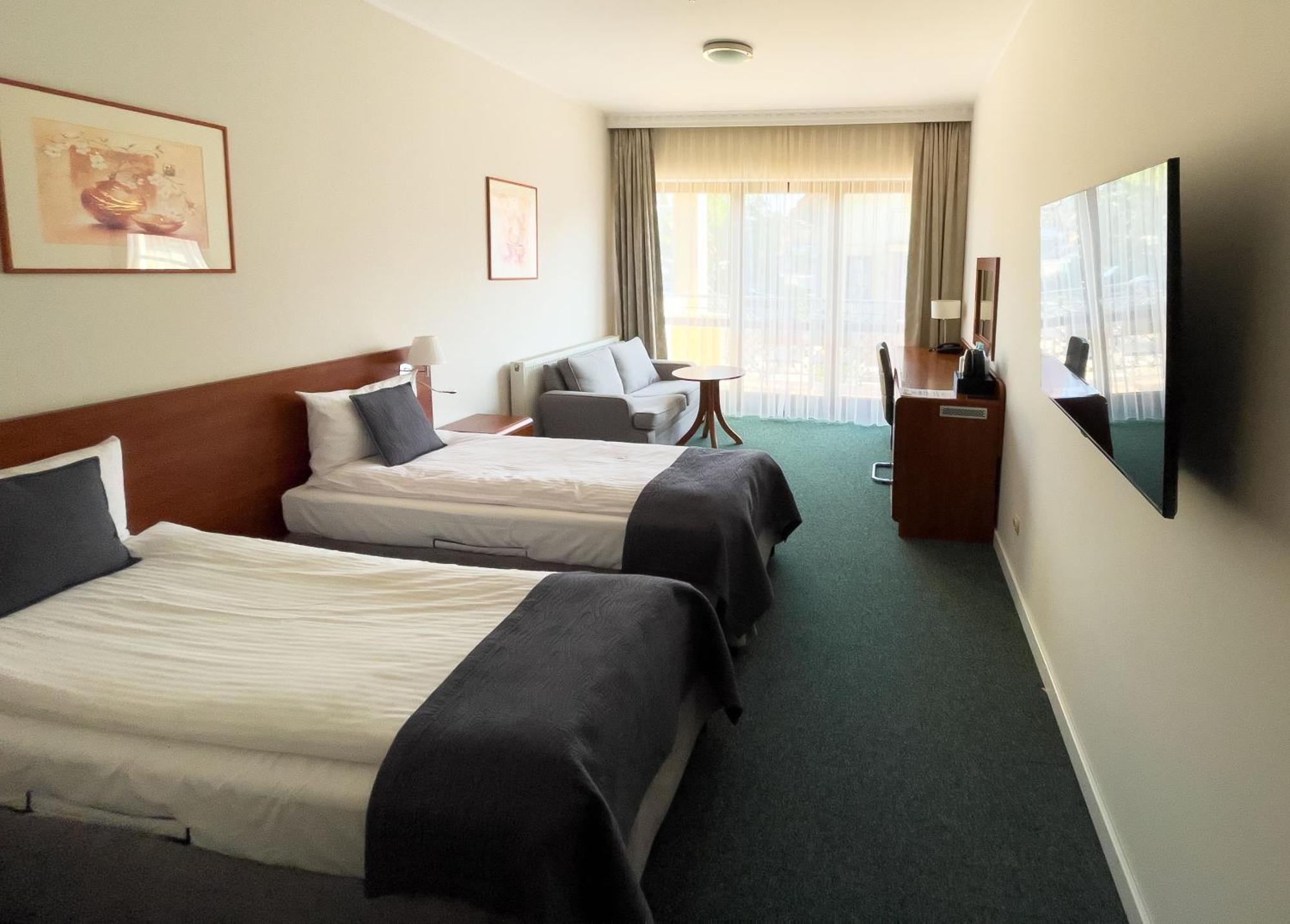 Hotel Rigga Wladyslawowo Bagian luar foto